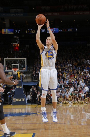 意杯国米5-1威尼斯晋级，小图拉姆双响，皮奥、博尼轰世界波（意杯：国米5-1大胜威尼斯晋级，小图拉姆梅开二度，皮奥、博尼轰世界波）