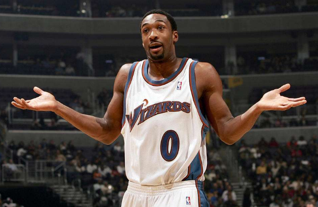 埃尔莫索：我原本很难考虑留队，多亏加斯佩里尼给我机会（埃尔莫索：差点不留队，感谢加斯佩里尼给予机会）