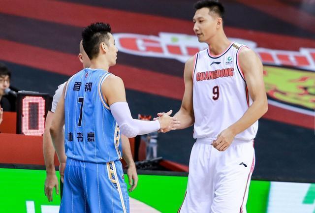 比UFC还精彩的野拳格斗赛！强烈建议从头看到最后（这场民间硬核拳赛，比UFC更燃！强烈推荐从头看到尾）