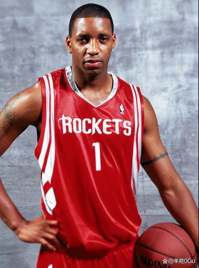 上半场累计第4次！杨瀚森次节协防再送防守犯规（上半场已第4次！杨瀚森次节协防再被吹防守犯规）