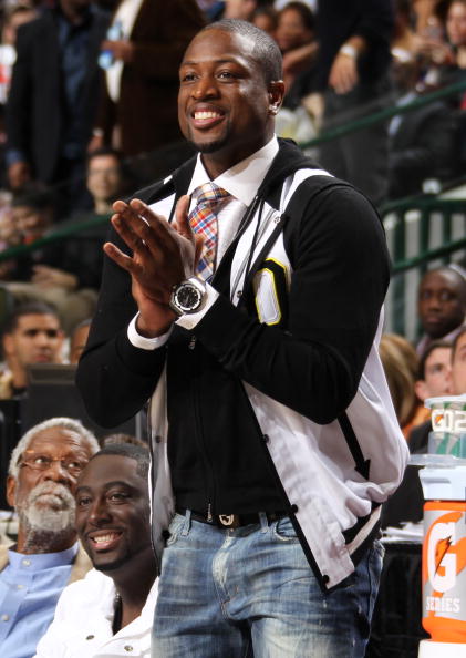 26年状元大热AJ-迪班萨，打球越来越美如画!（AJ-迪班萨成2026状元热门，球风愈发赏心悦目）