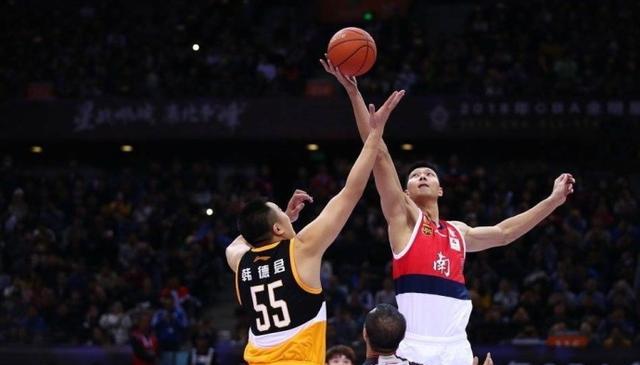 拉比奥：我养伤的时候，阿莱格里每天问我三四次什么时候复出（拉比奥：养伤期阿莱格里一天问我三四回何时复出）